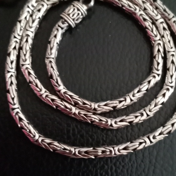 .925 STERLING SILVER BOROBUDUR NECKLACE - Picture 3 of 7